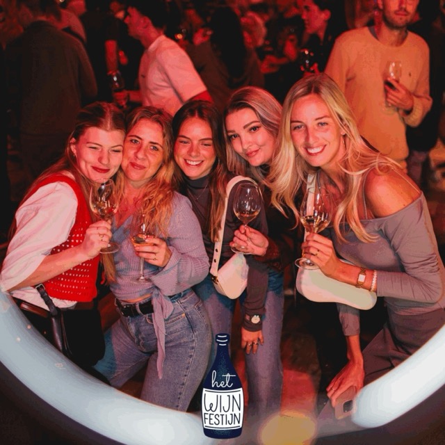 Is een photobooth huren duur? Dit krijg je ervoor terug